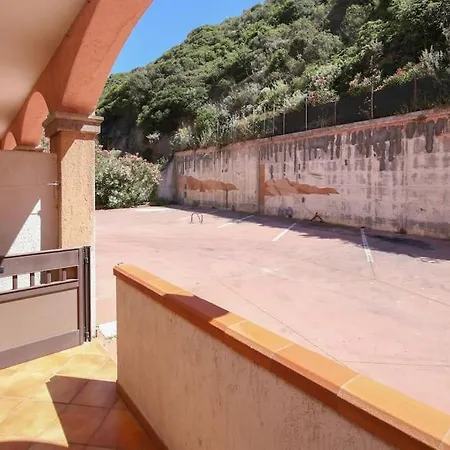 Plus Private Parking 50mt From Marina Beach Castelsardo